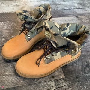 Timberlands - Tan & Camo